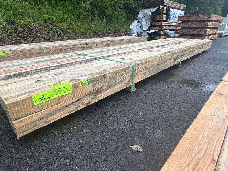 Ponderosa Pine Dimensional Lumber 4"x4"x14'
