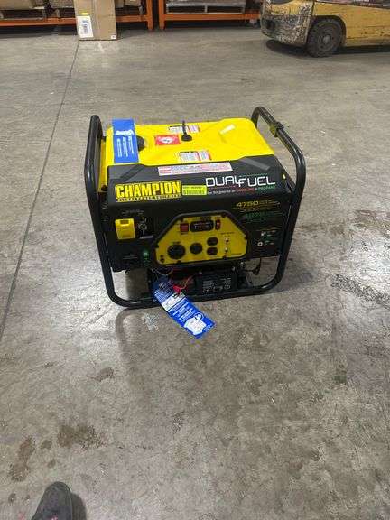 Champion Power Equipment 4750-Watt RV Ready Portable Generator