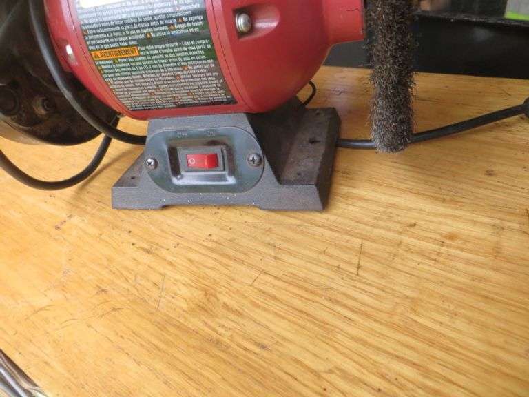 Skil 6" Bench Grinder w/ Wire Wheel