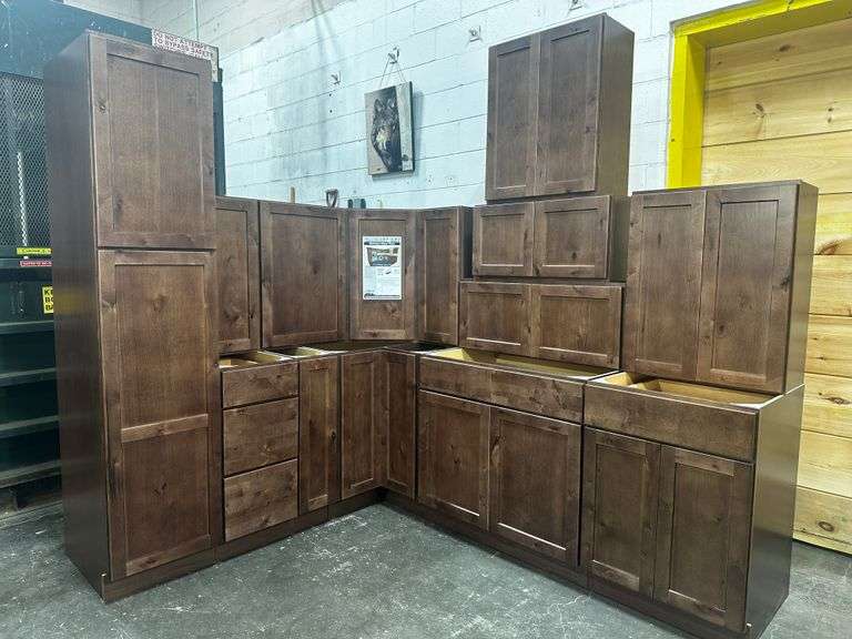 Rustic Walnut Shaker Kitchen Cabinet Set 10'x12'