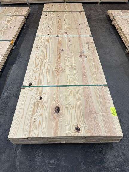 Southern Yellow Pine Hardwood Flooring 3/4"x8"x12'