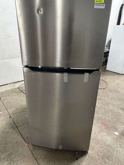 Frigidaire Gallery 20 Cu. Ft. Garage Ready Top Freezer Refrigerator