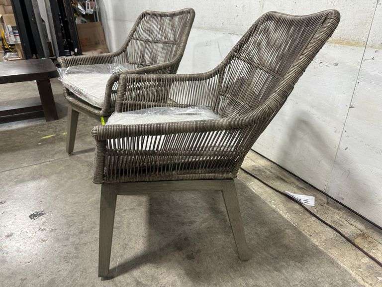 Beach Front Arm Chair(2x$)