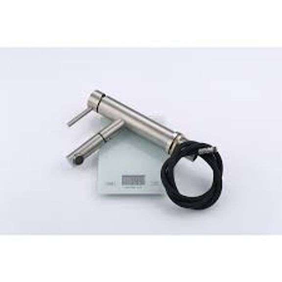 Brushed Nickle Single Hole Single Handle Bathroom Faucet