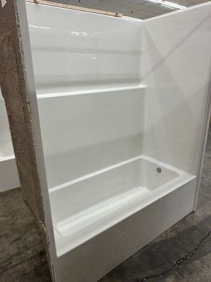 White Fiberglass Shower Enclosure 32 1/2"X60"X76 " Right Hand Drain