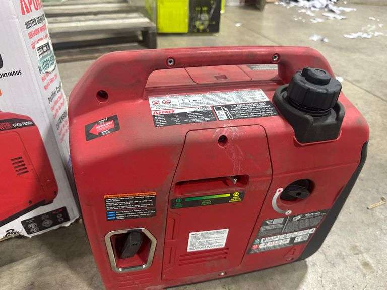 1500-Watt Recoil Start Gasoline Powered Ultra-Light Inverter Generator