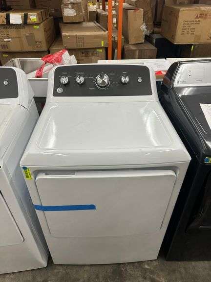 GE 7.2 cu. ft. vented Electric Dryer in White with Auto Dry and Extended Tumble M#GTD48EASW0WB