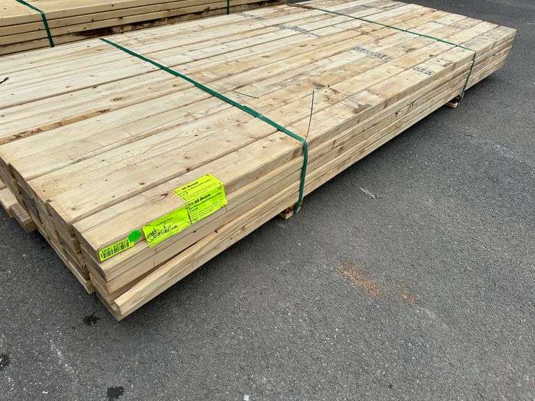 Euro Spruce Dimensional Lumber 2"x4"x8'