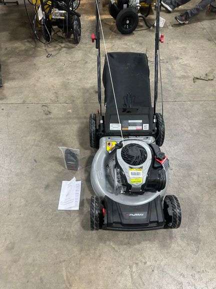 21 in. 140 cc Briggs and Stratton Walk Behind Gas Push Lawn Mower