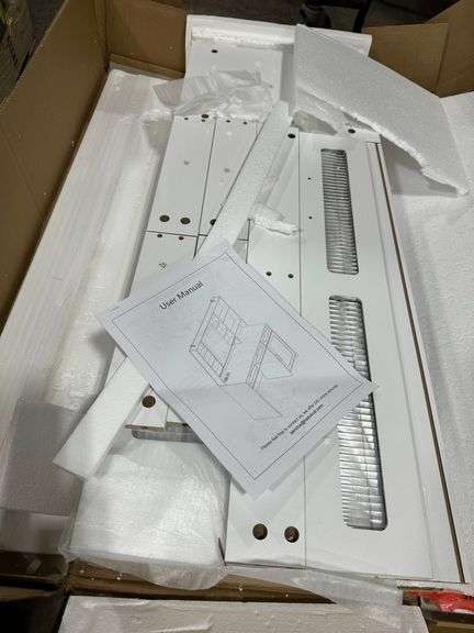 White Computer Desk