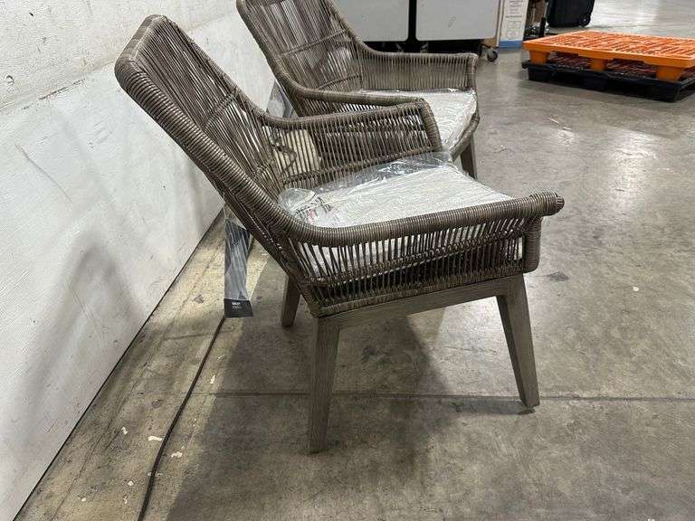 Beach Front Arm Chair(2x$)