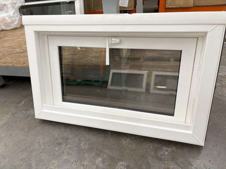 White Vinyl Enviro Window 25.25"x15.5"