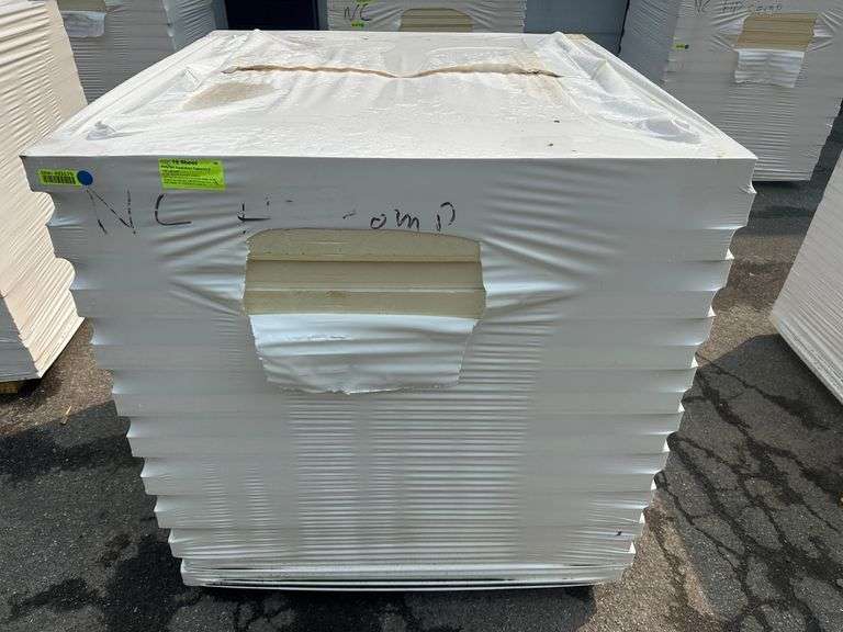Poly ISO Insulation Tapered 2 1/2"x4'x4'