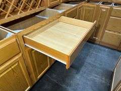 Assembled Regal Oak Kitchen Cabinet Set 10'x16'x10'
