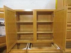 Regal Oak Kitchen Cabinet Set 10'x14'x10'