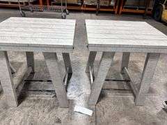Carynhurst Table(3x$)