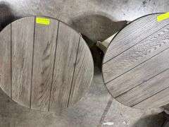 Bolanbrook Table (2x$)
