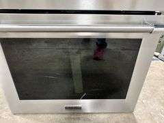 Frigidaire Professional 30" Single Wall Oven with No Preheat + Air Fry