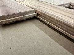 Natural Hickory Low Gloss 3/4"x3 1/4"xRL Prefinished Hardwood Flooring