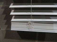 Window Blinds, 2"x31"x72"