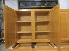 Regal Oak Kitchen Cabinet Set 10'x14'x10'