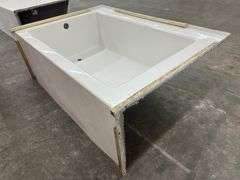 Acryl Alcove Left-Hand Drain Whirlpool Bathtub in White 60"x43"x21 1/2"