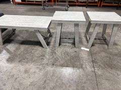 Carynhurst Table(3x$)