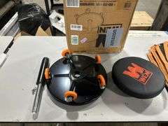WEN 300-Pound Capacity Pneumatic Rolling Mechanic Stool