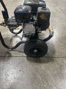 3600 PSI 2.5 GPM Cold Water Gas Professional Pressure Washer