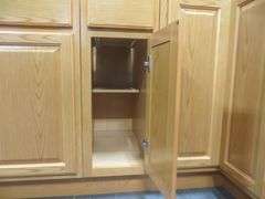 Regal Oak Kitchen Cabinet Set 10'x14'x10'
