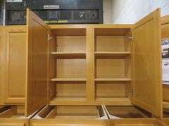 Regal Oak Kitchen Cabinet Set 10'x14'x10'
