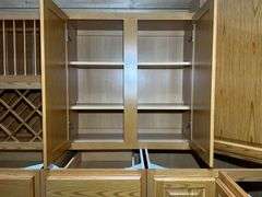 Assembled Regal Oak Kitchen Cabinet Set 10'x16'x10'