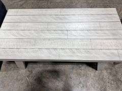 Carynhurst Table(3x$)