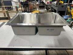 Dolancourt Tight Radius 33 in. Drop-In 50/50 Double Bowl Sink