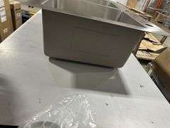 Dolancourt Tight Radius 33 in. Drop-In 50/50 Double Bowl Sink