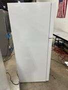 Frigidaire 20 Cu. Ft. Garage Ready Top Freezer Refrigerator