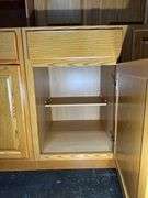Assembled Regal Oak Kitchen Cabinet Set 10'x16'x10'
