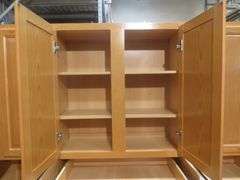 Regal Oak Kitchen Cabinet Set 10'x14'x10'