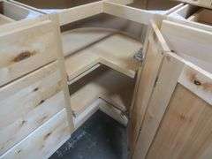 Frontier Shaker Kitchen Cabinet Set 12'x15'