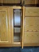 Assembled Regal Oak Kitchen Cabinet Set 10'x16'x10'