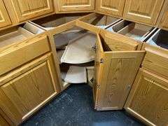Assembled Regal Oak Kitchen Cabinet Set 10'x16'x10'
