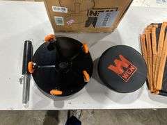 WEN 300-Pound Capacity Pneumatic Rolling Mechanic Stool