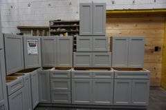 Stone Harbor Kitchen Cabinet Set 12'x12'