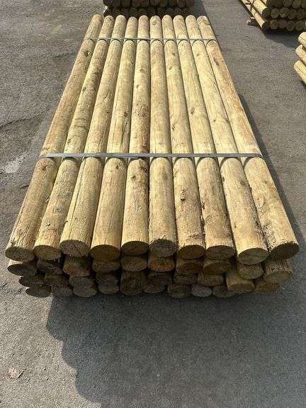 Pressure Treated Southern Yellow Pine Fence Post 4"x8'