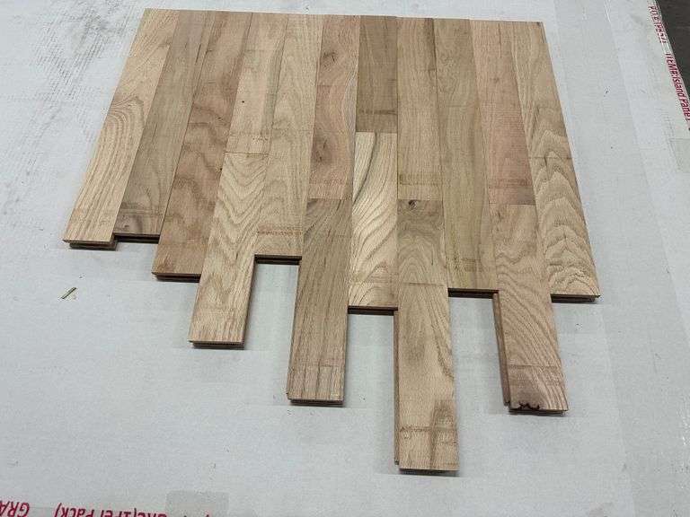 Red Oak Solid Hardwood Flooring 3/4"x2 1/4"xRL