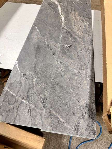 Lifeproof Coloda Ridge Slate Vinyl Plank Flooring (3x$)
