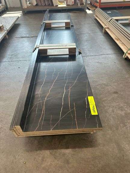 Laminate Countertops 12'
