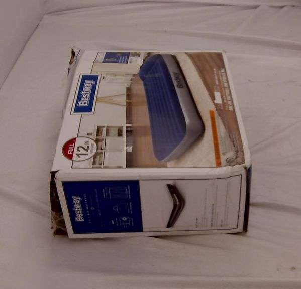 BestwayÂ® Tritech Air Mattress Full 12 with Built-in AC Pump