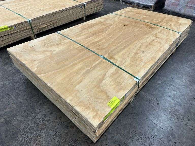 Plywood 5/8"x48"x96"