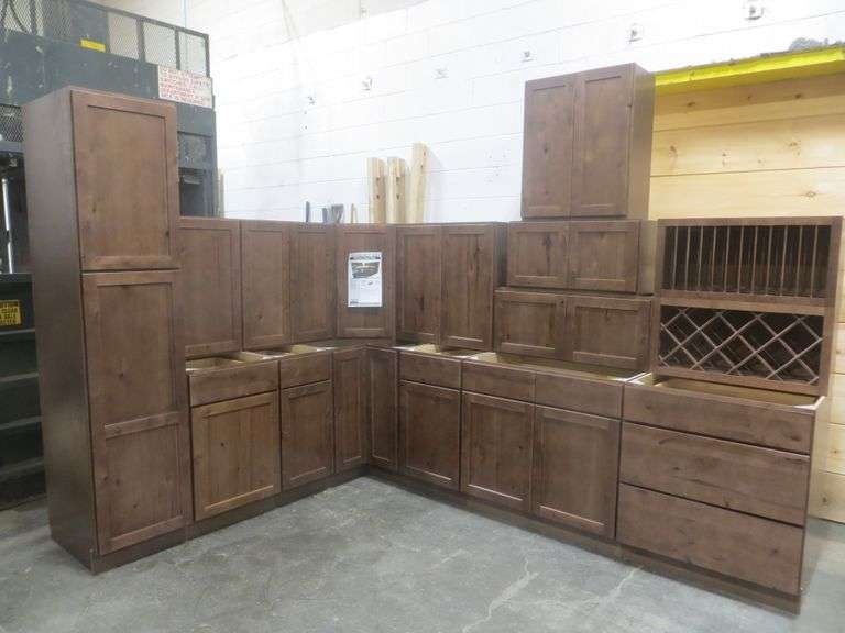 Rustic Walnut Shaker Kitchen Cabinet Set 10'x15'